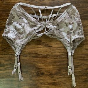 Dusty Lilac Victoria’s Secret Garter Belt